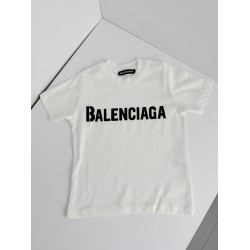 Тениска BAL 426