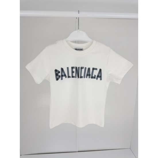 Тениска BAL 4003